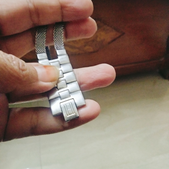 Tommy Hilfiger wrist watch - Picture 3 of 4